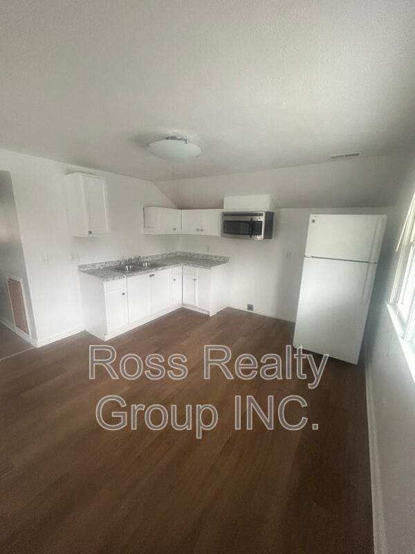 property at 724 Plymouth St