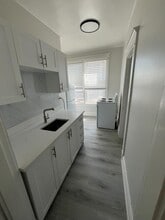 2105 Cornwall St in Regina, SK - Building Photo - Building Photo
