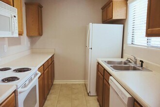 1100 Woodlawn Ave in Hot Springs, AR - Building Photo - Building Photo
