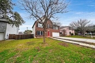 429 Twin Point Creek in Schertz, TX - Building Photo - Building Photo