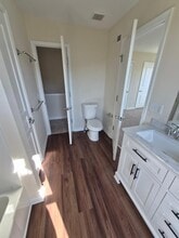 8428 Saylor Ct in Breinigsville, PA - Foto de edificio - Building Photo