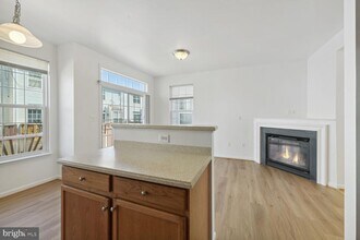2338 Huntington Station Ct in Alexandria, VA - Building Photo - Building Photo