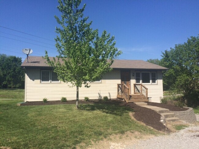property at 5910 Spring Ct