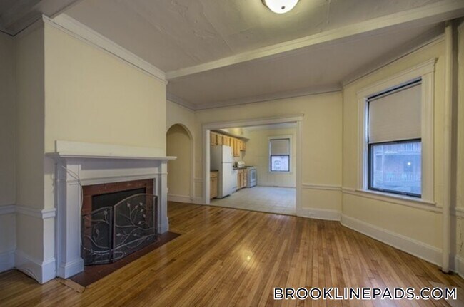 24 Hamilton Rd, Unit 3