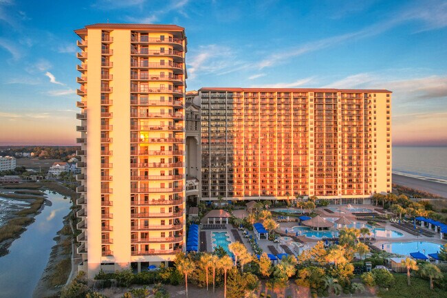 North Beach Towers in North Myrtle Beach, SC - Building Photo - Building Photo