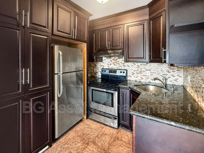 property at 1459 MacArthur Blvd