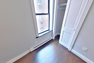 3 W 103rd St in New York, NY - Foto de edificio - Building Photo
