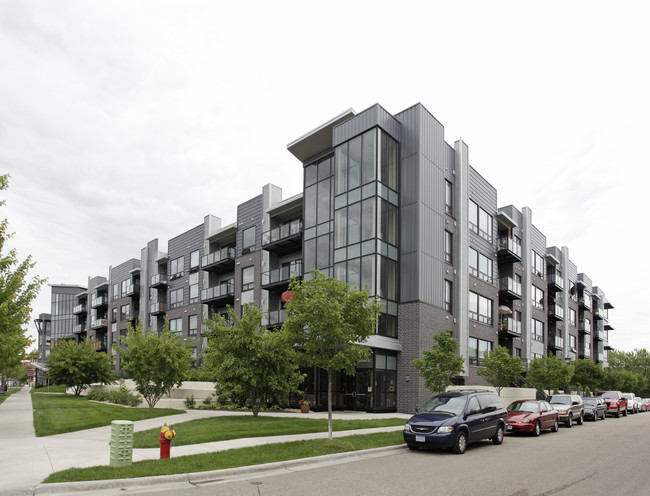 Riverfront Flats in St. Paul, MN - Building Photo - Building Photo