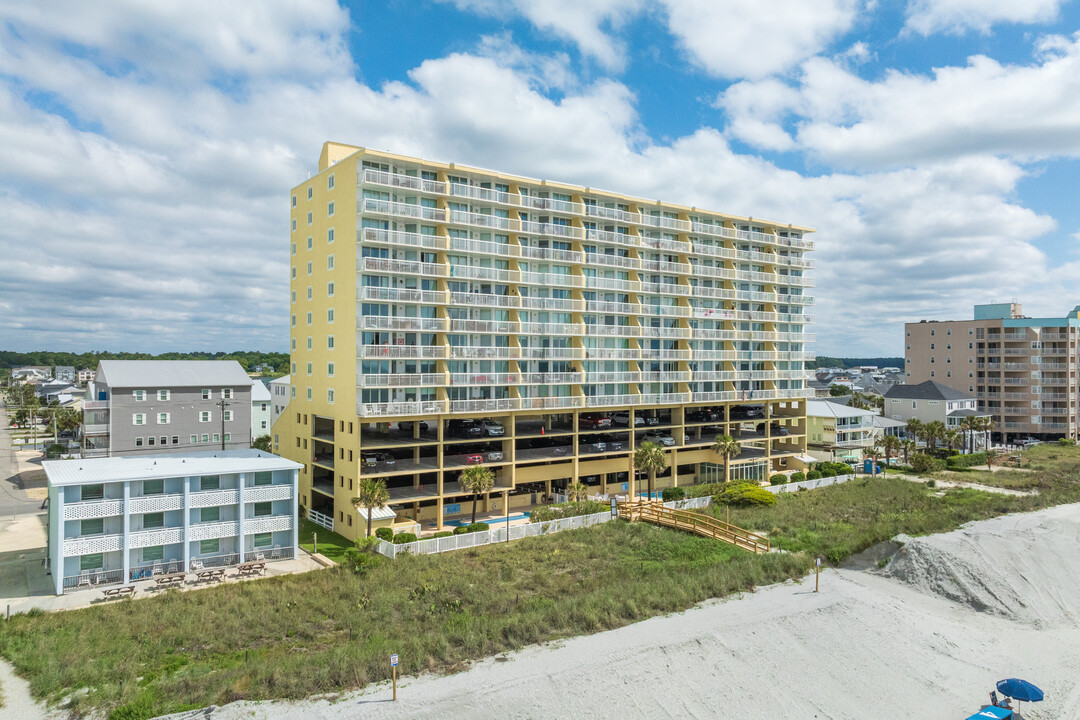 Sunrise Pointe in North Myrtle Beach, SC - Foto de edificio