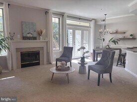 1334 Garden Wall Cir in Reston, VA - Building Photo