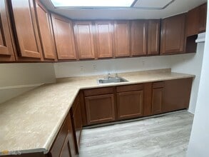 6509 Parton Ct-Unit -D in Norcross, GA - Building Photo - Building Photo