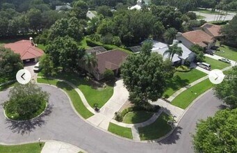 5406 Burchette Rd in Tampa, FL - Building Photo - Building Photo