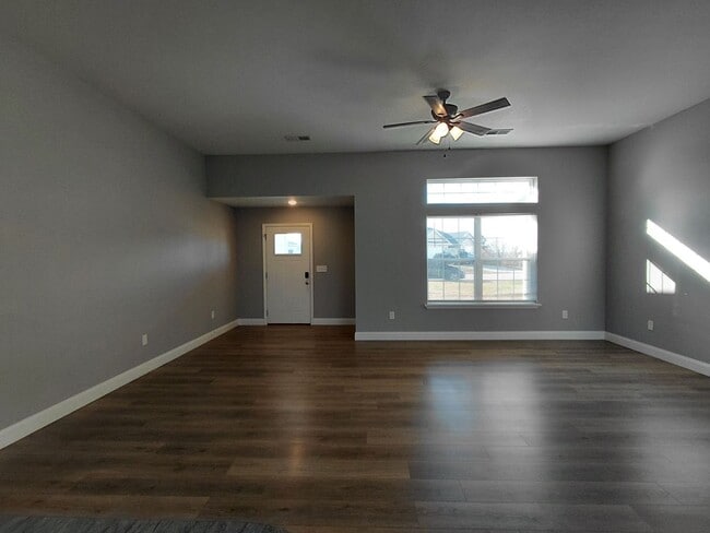 185 Andrews Dr in St. Robert, MO - Building Photo - Building Photo