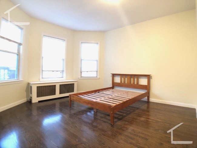 57 Quint Ave, Unit 2 in Boston, MA - Building Photo - Building Photo