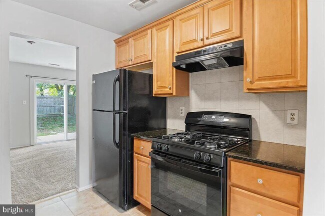 3904 Elberta Ln in Evesham, NJ - Building Photo - Building Photo
