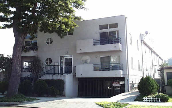 14142 Tiara St in Sherman Oaks, CA - Building Photo - Building Photo