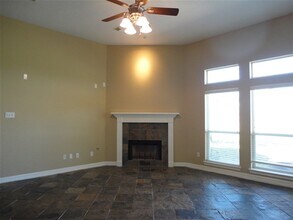 7722 Heron Lakes Dr in Houston, TX - Building Photo - Building Photo