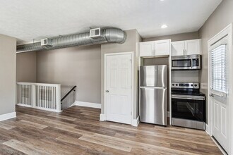 3800 Woodbine in Cleveland, OH - Building Photo - Building Photo