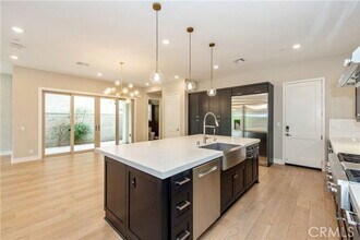 104 Turnstone in Irvine, CA - Building Photo - Building Photo