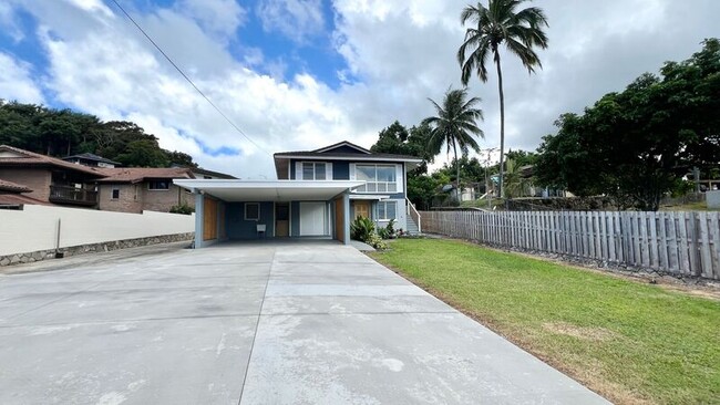 45-180-180 Kaneohe Bay Dr