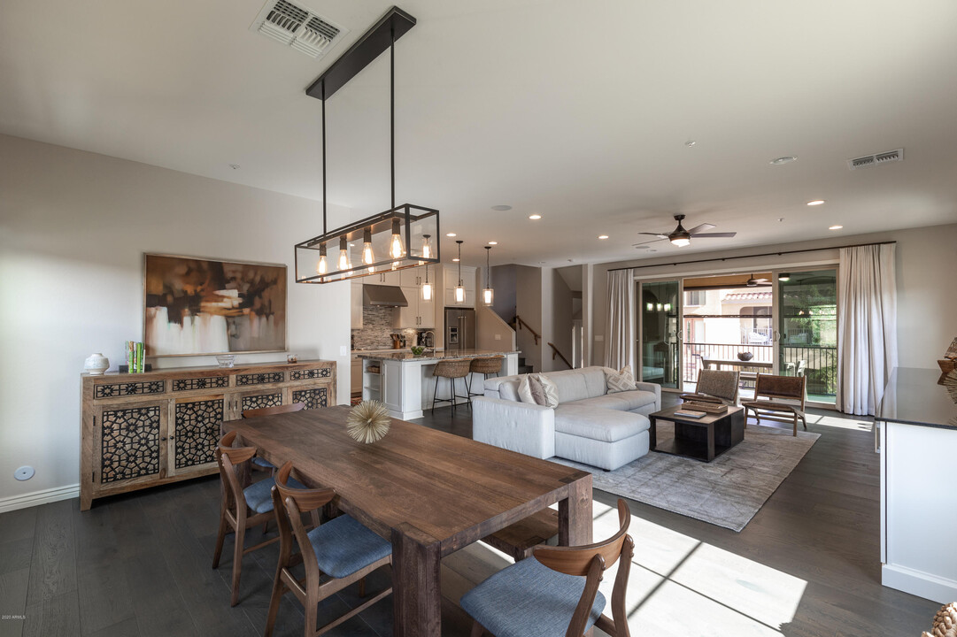 17712 N 77th Way in Scottsdale, AZ - Building Photo
