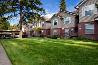 Murray Woods in Beaverton, OR - Building Photo - Building Photo