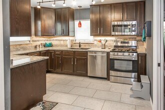 1803 McKinley Ave in Austin, TX - Building Photo - Building Photo