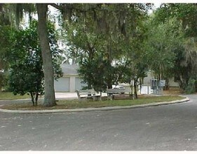 Shady Terrace Villas in Leesburg, FL - Building Photo - Building Photo