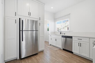 455 S Rexford Dr, Unit 455 S Rexford Dr #1/2 in Beverly Hills, CA - Foto de edificio - Building Photo