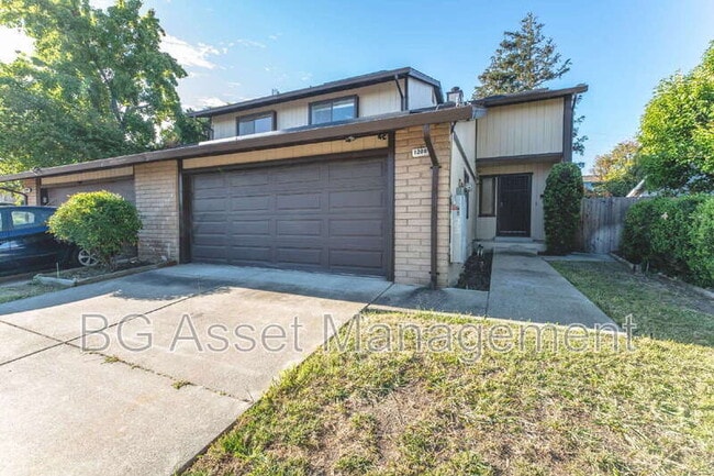 1200 Shaddick Dr