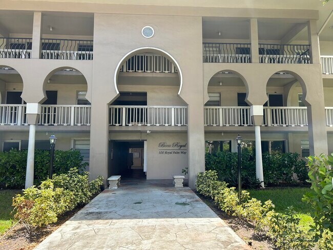 100 Royal Palm Way