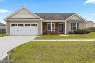 212 Riverstone Ct in Jacksonville, NC - Building Photo