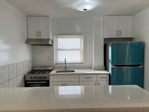 13511 62nd Rd, Unit 2nd floor in Flushing, NY - Building Photo - Building Photo