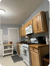 7 Hill Pl, Unit Entire Apartment in Oneonta, NY - Foto de edificio - Building Photo