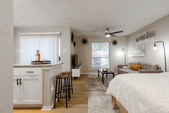 Sage Hill Apartment Homes in Austin, TX - Building Photo - Interior Photo