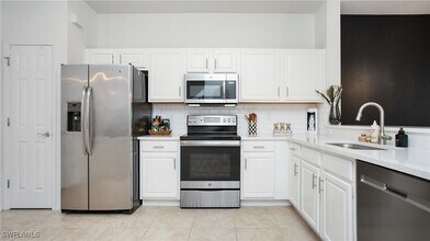 16242 Ravina Way in Naples, FL - Building Photo - Building Photo