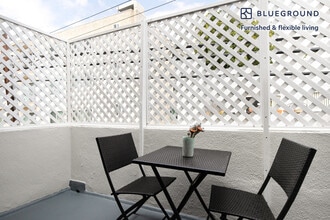 11645 Gorham Ave in Los Angeles, CA - Building Photo - Building Photo