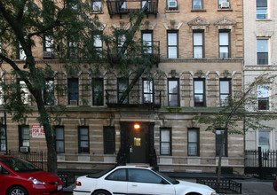 122 E 103rd St in New York, NY - Building Photo - Building Photo