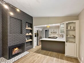 645 Windemere Curve in Plymouth, MN - Building Photo - Building Photo