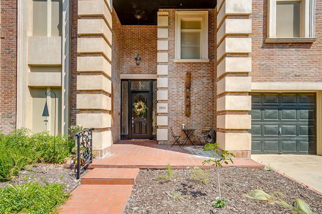 1805 Burton Hill Rd in Fort Worth, TX - Building Photo - Building Photo