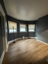 31 Union St, Unit 2 in Montclair, NJ - Foto de edificio - Building Photo