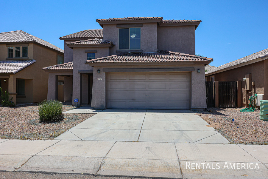 3723 W South Butte Rd in San Tan Valley, AZ - Building Photo