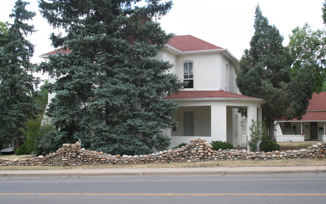 921 19th St in Golden, CO - Foto de edificio - Building Photo