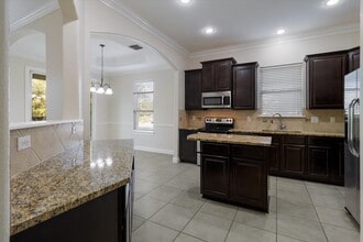 5118 Thymus Dr in San Antonio, TX - Building Photo - Building Photo