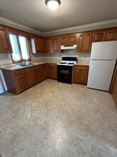 406 E Adams St in Pittsburg, KS - Building Photo - Building Photo