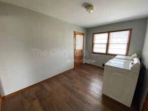 2417 Circle Dr in Ottawa, IL - Building Photo - Building Photo