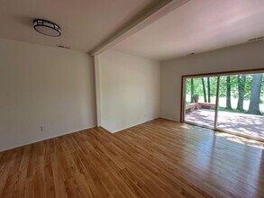 1941 Lac Du Mont Dr in Haslett, MI - Building Photo - Building Photo