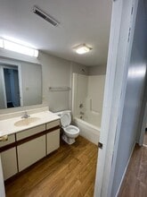 809 W Stoughton in Urbana, IL - Building Photo - Building Photo