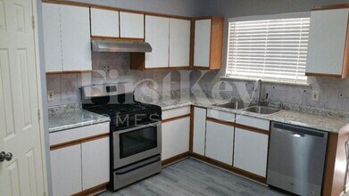 13322 Gendley Dr in Houston, TX - Building Photo - Building Photo