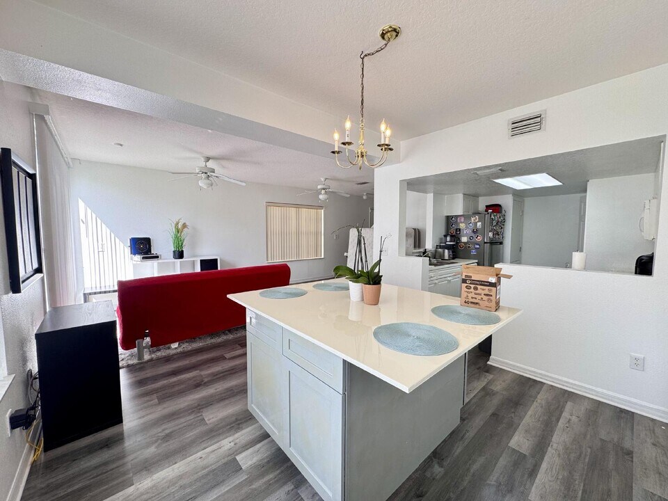 439 Coconut Palm Way-Unit -Unit A in Davenport, FL - Building Photo